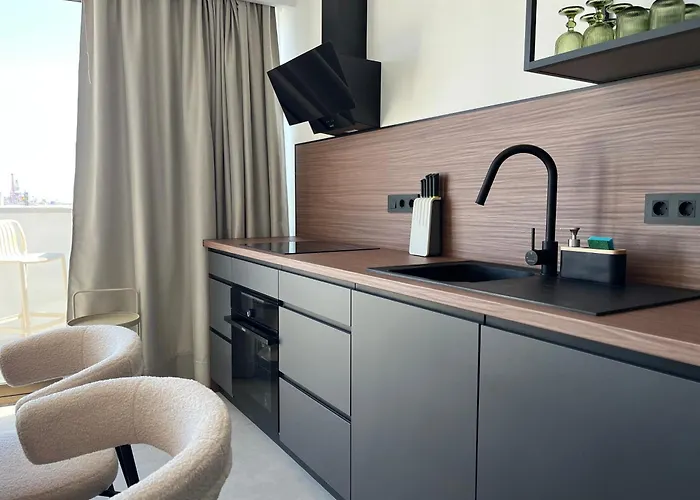 Aqua Bay View Atico 1 公寓 *