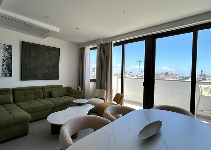 Aqua Bay View Atico 1 *